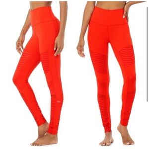 Alo Airbrush Cherry Moto Leggings